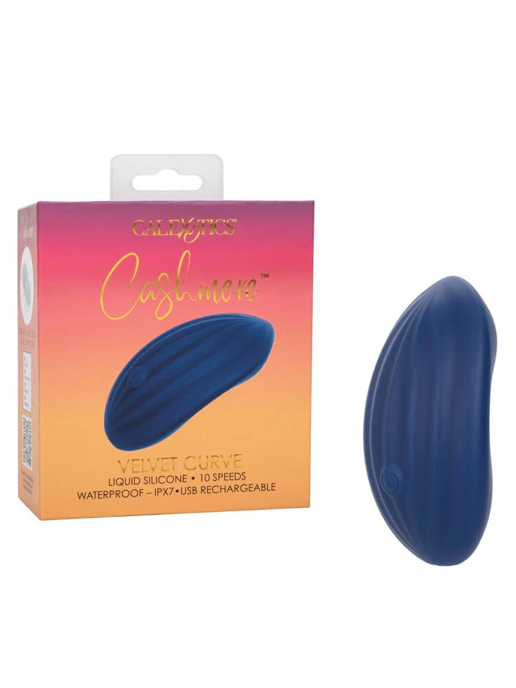 Cashmere Velvet Curve Rechargeable Massager - Image 3
