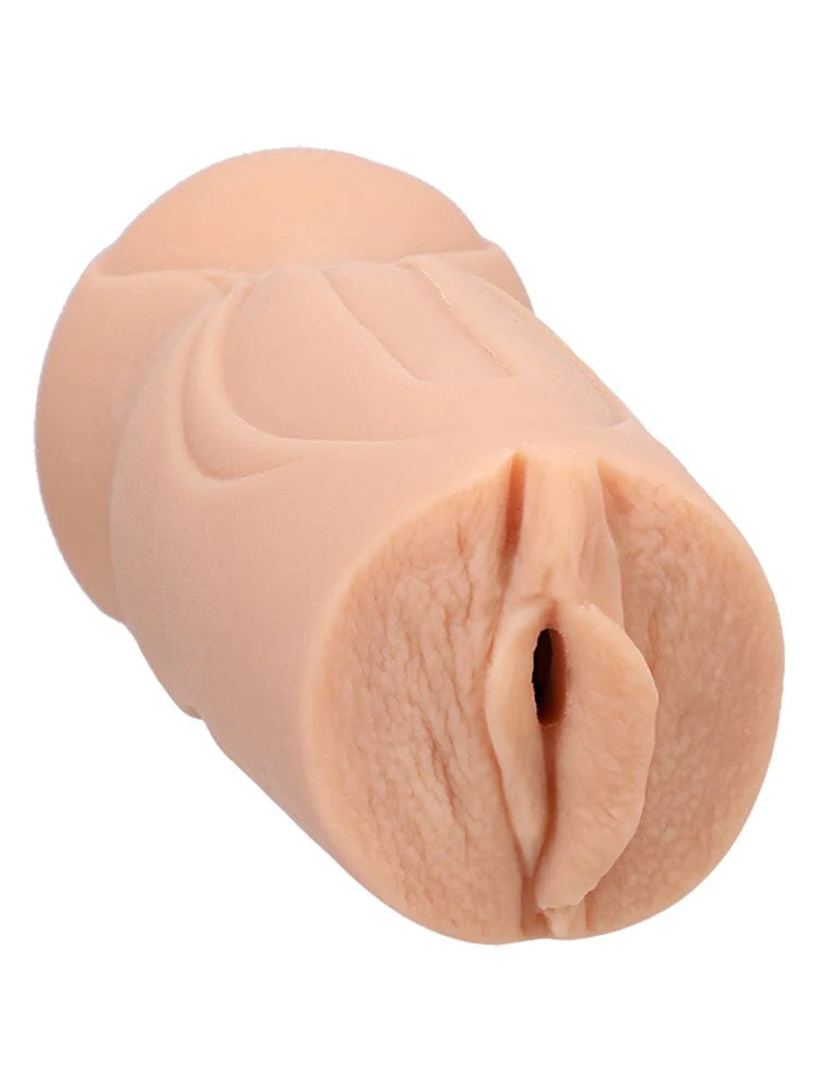 Signature Strokers Livv Fitt UltraSkyn Pocket Pussy