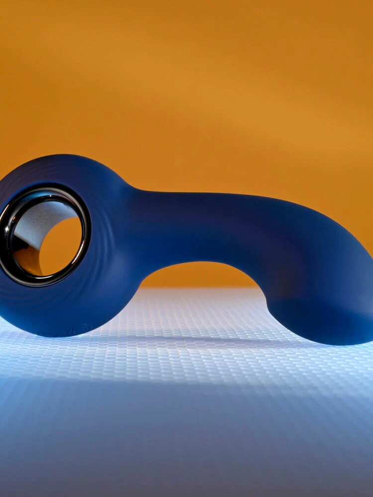 The Reach Rechargeable Silicone Vibrating Prostate Probe - Image 2