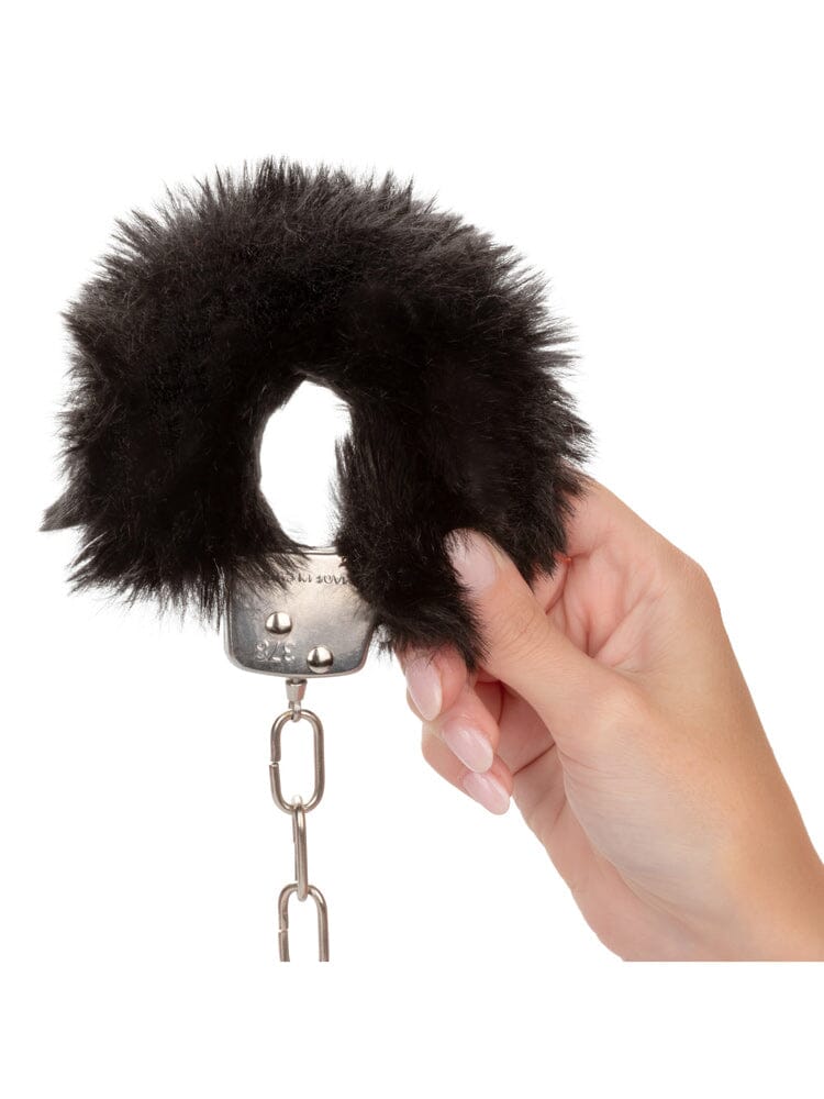Ultra Fluffy Furry Handcuffs - Image 14